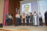 انتخاب جناب آقای دکتر پاکارزاده به عنوان استاد نمونه آموزشی دانشکده فیزیک در سال ۱۴۰۴