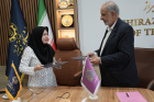 رونمایی از جایزه دانشجویی ویژه دانشجویان دانشکده ریاضی دانشگاه صنعتی شیراز